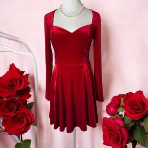 Elegant Red Long Sleeve Dress